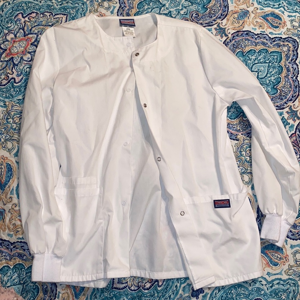 White scrub jacket